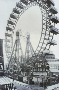 Giant Pleasure Wheel - Blackpool, Lancs. UK