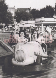 media-image-029-girls-on-the-monte-carlo-rally-attraction-margate-1958-rp
